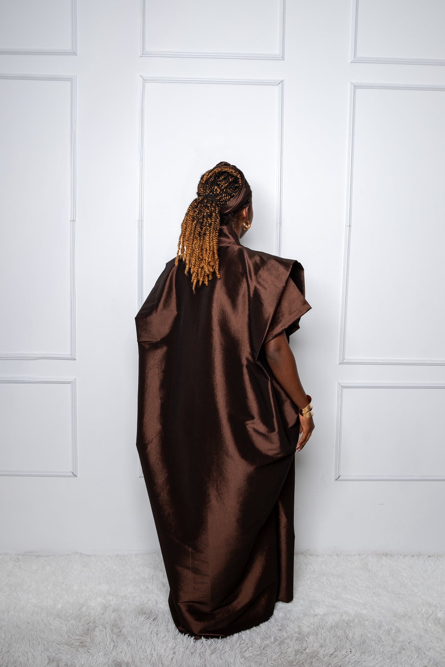 AMARA (BROWN)